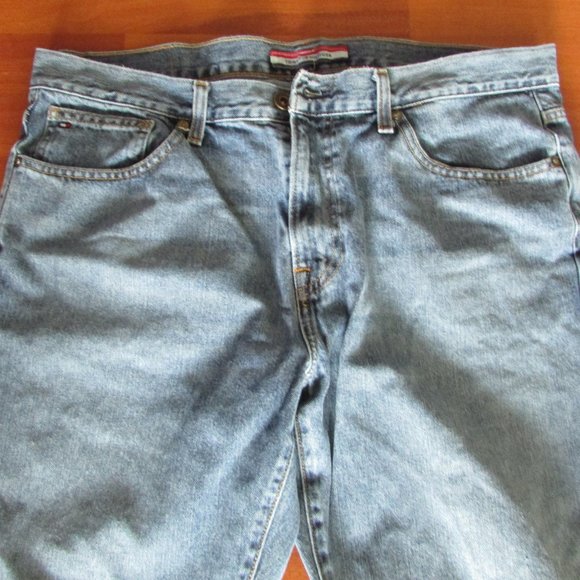 Tommy HIlfiger Relaxed Jeans - 36x30 - Picture 5 of 9